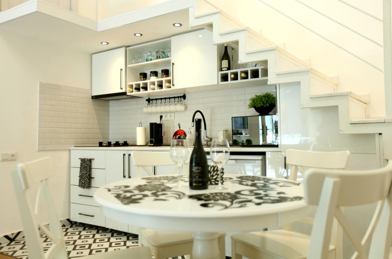 Diplomat Apartment Тбілісі Екстер'єр фото